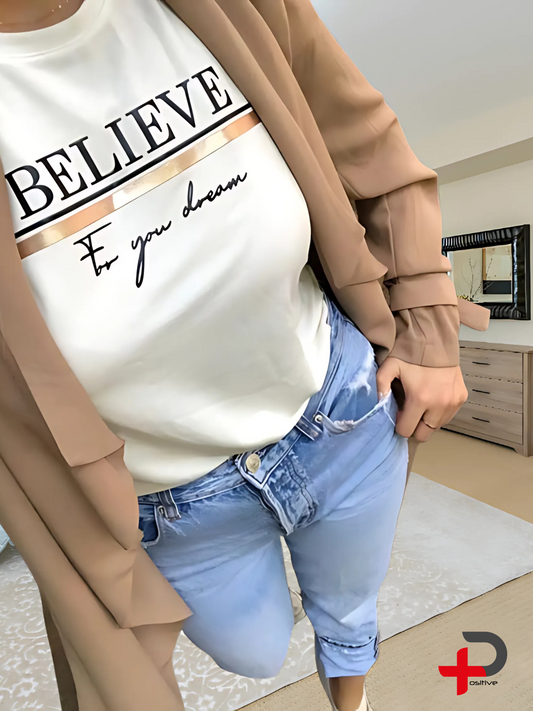 Camiseta básica blanca estampada para mujer, mensaje, frase, positivo  (creer)